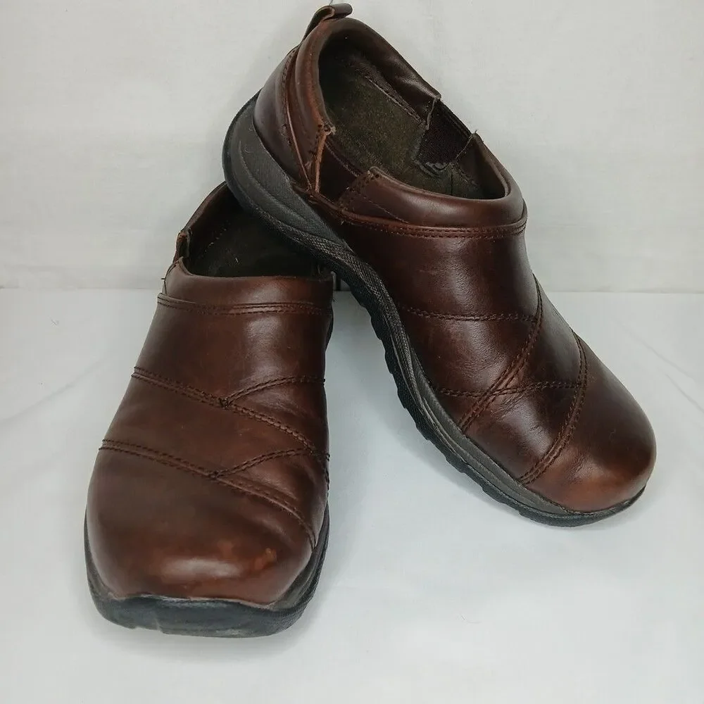LL Bean Shoes Womens 8 Wide Brown Leather Comfort Mocs Clogs Slip On Outdoor